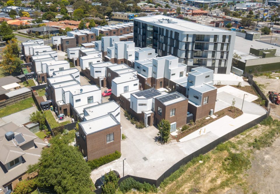 Townhouse body corporate with common driveway and gardens Townhouse body corporate with common driveway and gardens